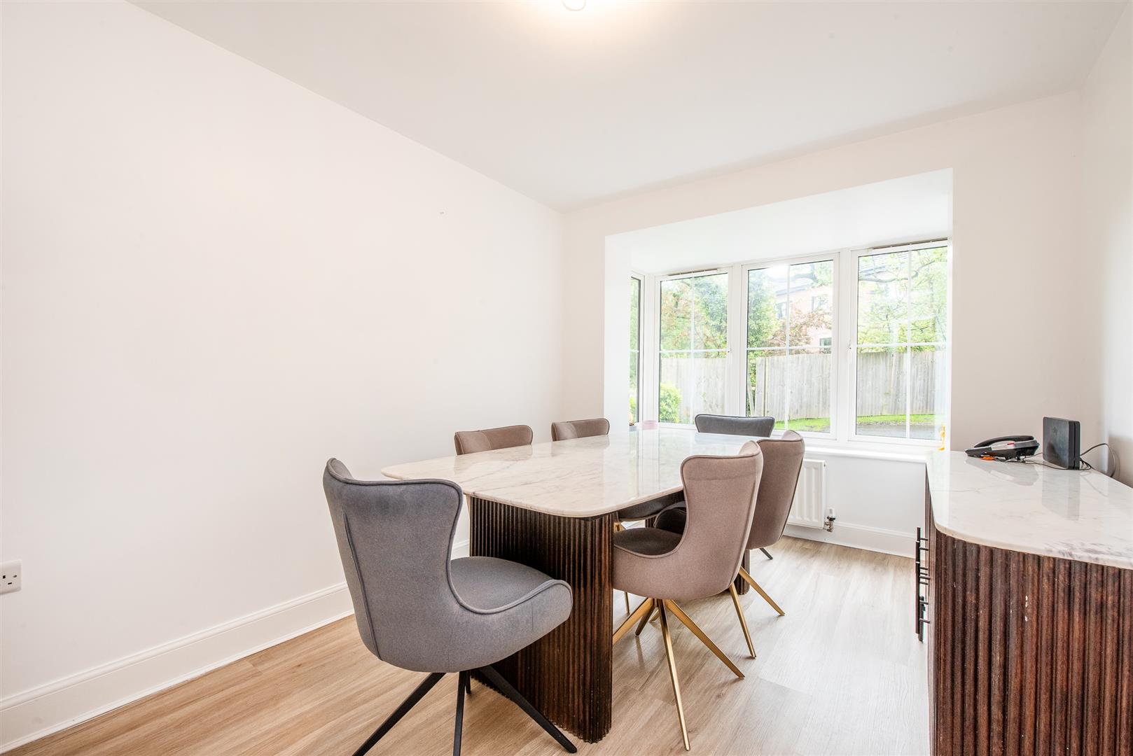 4 bed property in Oak Leaf Drive, Preston